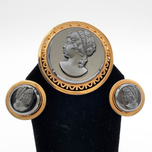 Vintage Hematite Cameo Intaglio Brooch And Clip On Earrings Set W German Style - Picture 6 of 13